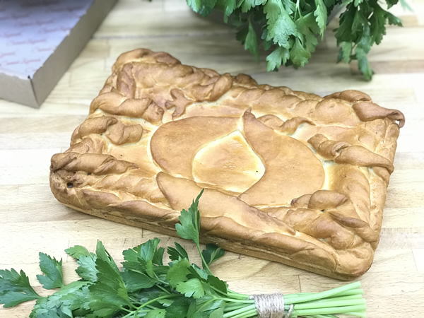 Пирог с горбушей и картофелем